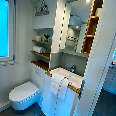 Apartahotel Tiny House Moehne Im Pier9 Tiny House Hamm (North Rhine-Westphalia)
