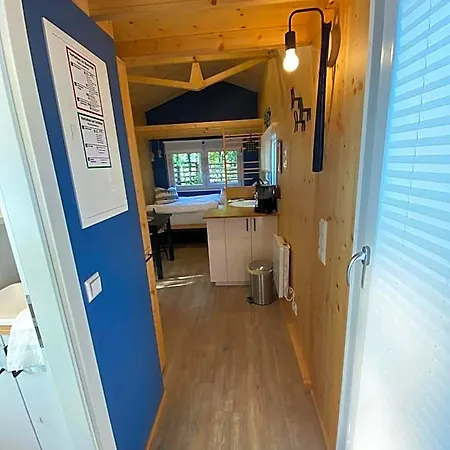 Apartahotel Tiny House Moehne Im Pier9 Tiny House